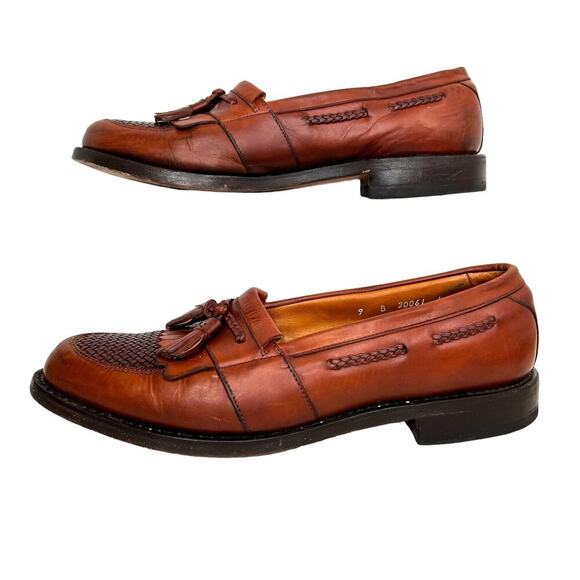 ALLEN EDMONDS Cody Kiltie Tassel Loafer Chili Weave in Cognac Men Size 9B - Picture 3 of 11